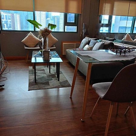 Loft Condo Beside Shangri-La Fort Маніла Екстер'єр фото